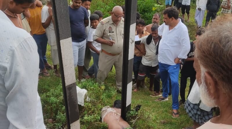 ब्रेकिंग न्यूज़ | सिद्धार्थनगरभावपुर उर्फ गुलरी में ट्रेन की चपेट में आने से युवक की मौत, पुलिस जांच में जुटी सिद्धार्थनगर।
