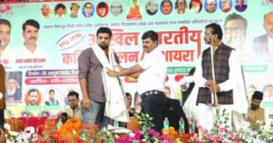 अखिल भारतीय कवि सम्मेलन एवं मुशायरा, डुमरियागंज में मीडिया के क्षेत्र में सम्मानित होने का गौरव! अखिल भारतीय कवि सम्मेलन एवं मुशायरा, डुमरियागंज में मीडिया के क्षेत्र में सम्मानित होने का गौरव!